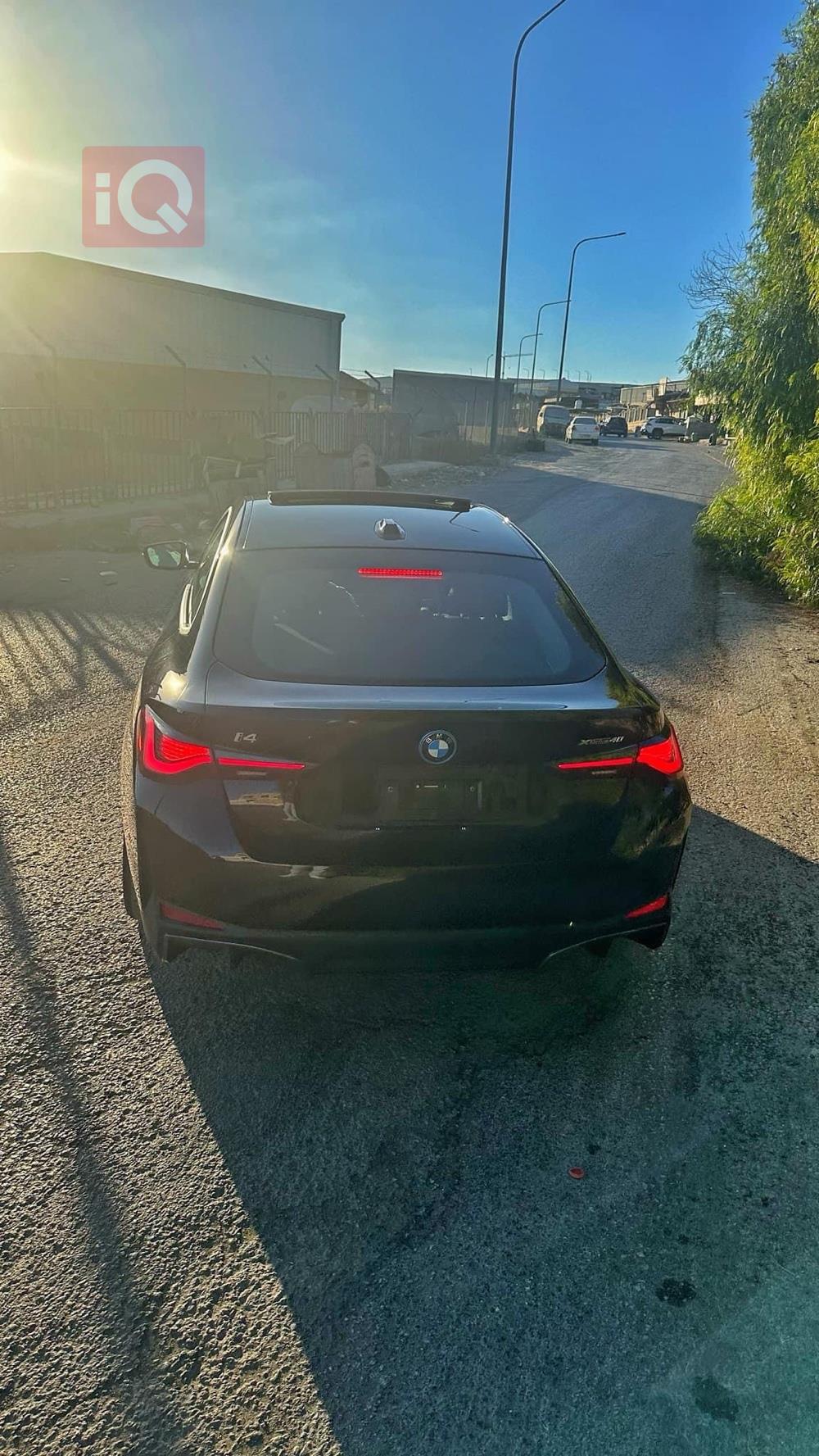 BMW i4
